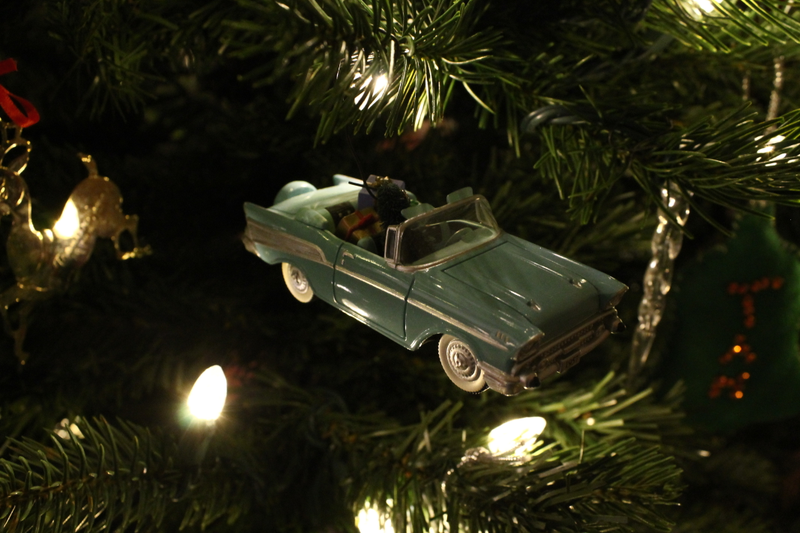 Illustration for article titled Your Awesome Christmas Ornaments